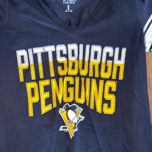 COPY - Pittsburgh Penguins NHL Ladies T-Shirt : Adult Small - Picture 2 of 3